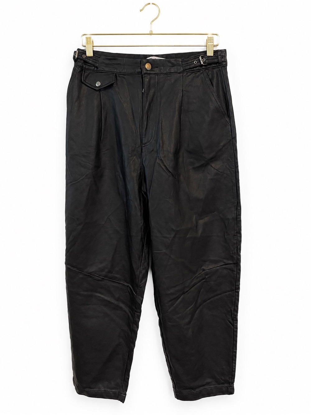 ZARA Black Faux Leather Pleated High Rise Tapered Pants Pockets Size 8 Buckles